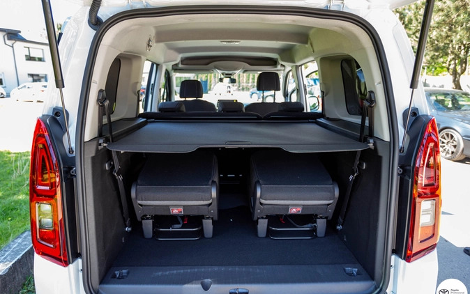 Toyota Proace City Verso cena 120690 przebieg: 5, rok produkcji 2023 z Polanów małe 466
